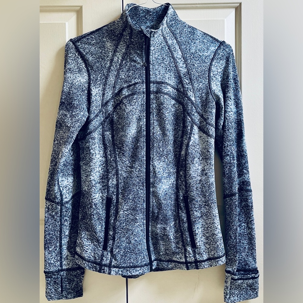🍒LULULEMON Classic DEFINE Jacket sz 10 SPRAY JACQUARD Black White ~ LIKE NEW!!